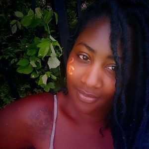 Meet your Posher, Carena